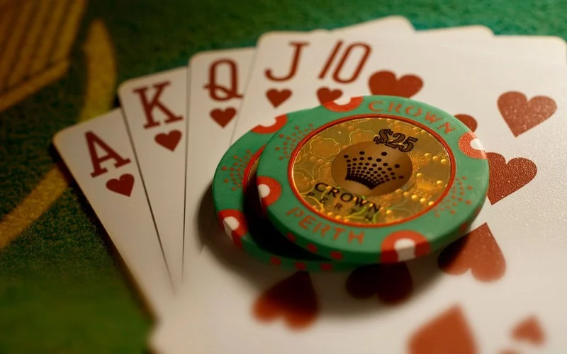 Các Quy Tắc Cơ Bản Của Poker Bạn Cần Biết Trước Khi Tham Gia